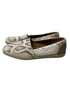 Franco Sarto Womans Kenna Espadrille Flat Canvas Loafer, size 7.5